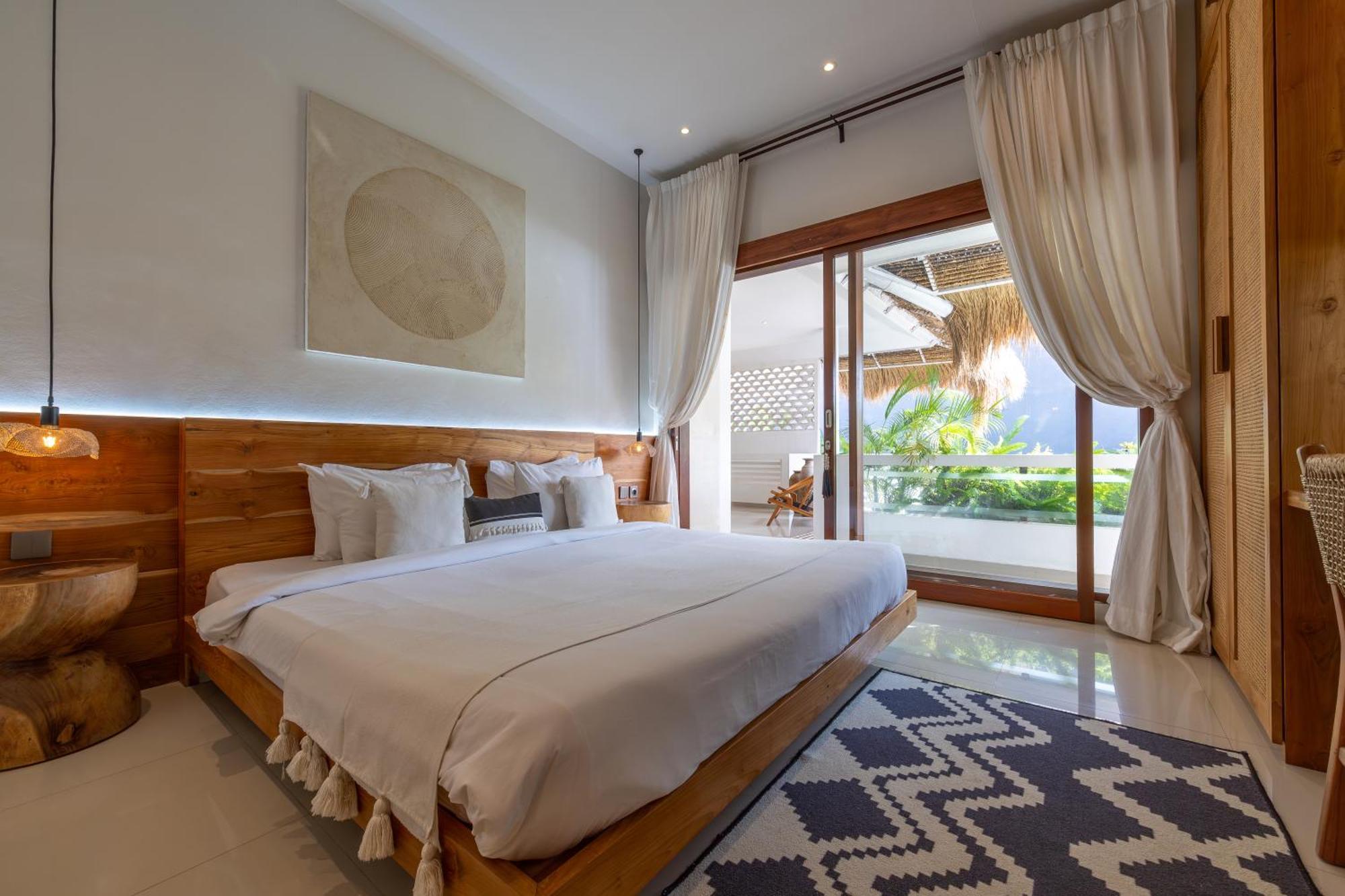 Turan Casa Auri Seminyak Villa Exterior foto