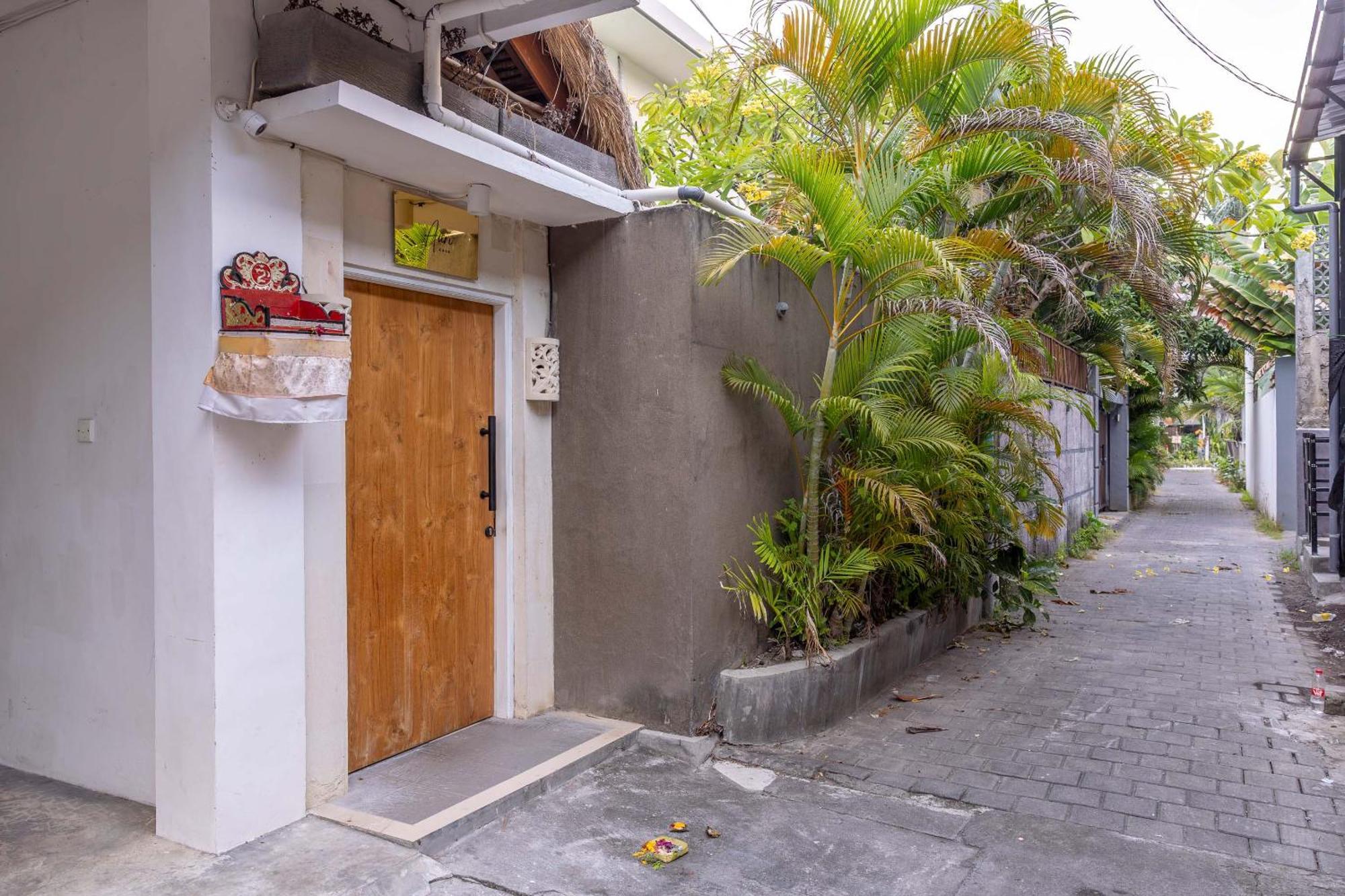 Turan Casa Auri Seminyak Villa Exterior foto